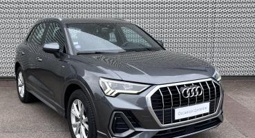 AUDI Q3 &bull; S line