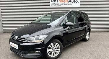 VOLKSWAGEN TOURAN BUSINESS • Confortline Business