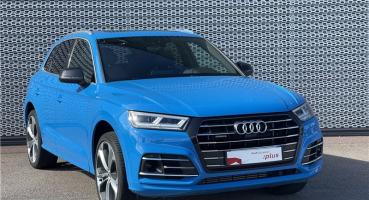 AUDI Q5 • S line