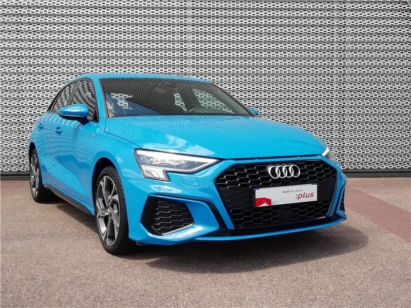 AUDI A3 SPORTBACK • S line