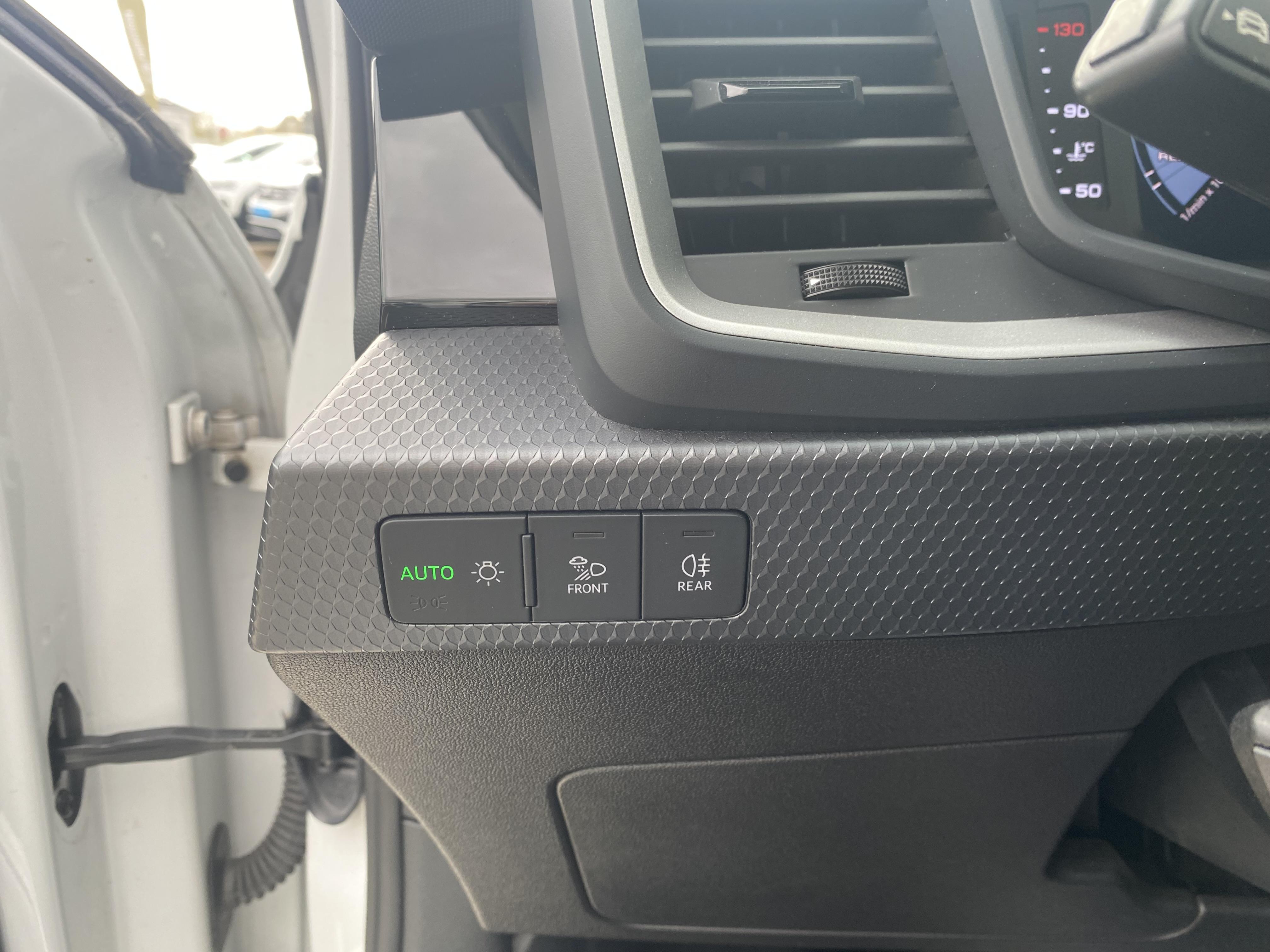 AUDI A1 SPORTBACK • Advanced