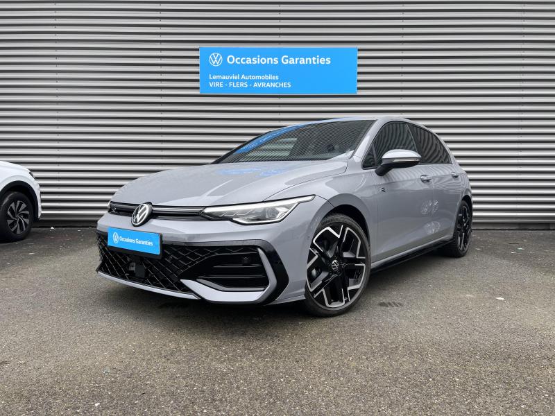 VOLKSWAGEN GOLF • R-Line Edition