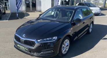 SKODA OCTAVIA COMBI &bull; Style