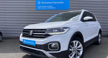 VOLKSWAGEN T-CROSS • Carat