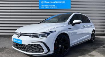 VOLKSWAGEN GOLF &bull; GTD