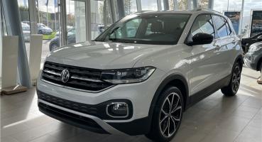 VOLKSWAGEN T-CROSS • Style