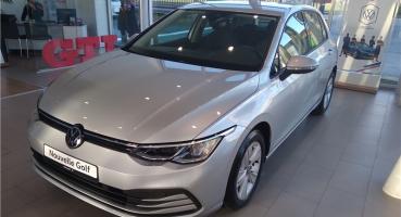 VOLKSWAGEN GOLF • Life Business