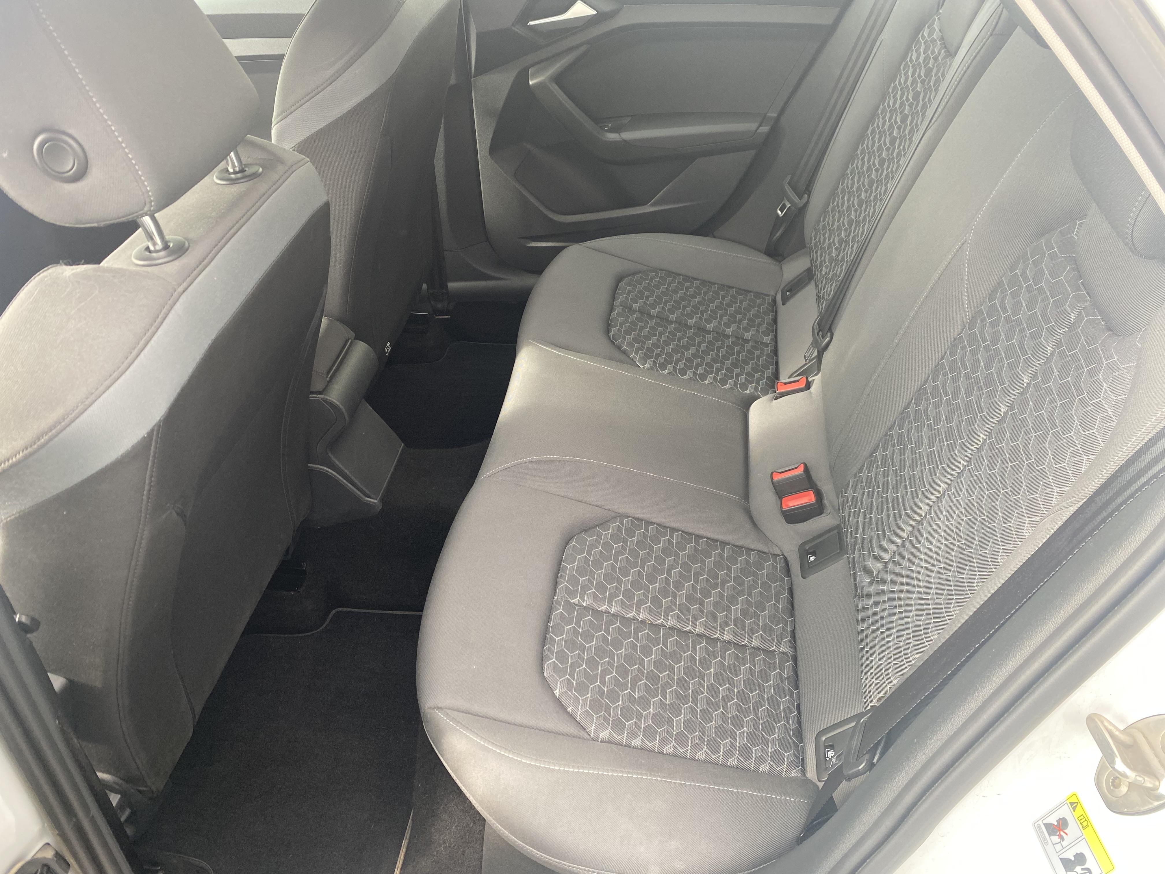 AUDI A1 SPORTBACK • Advanced