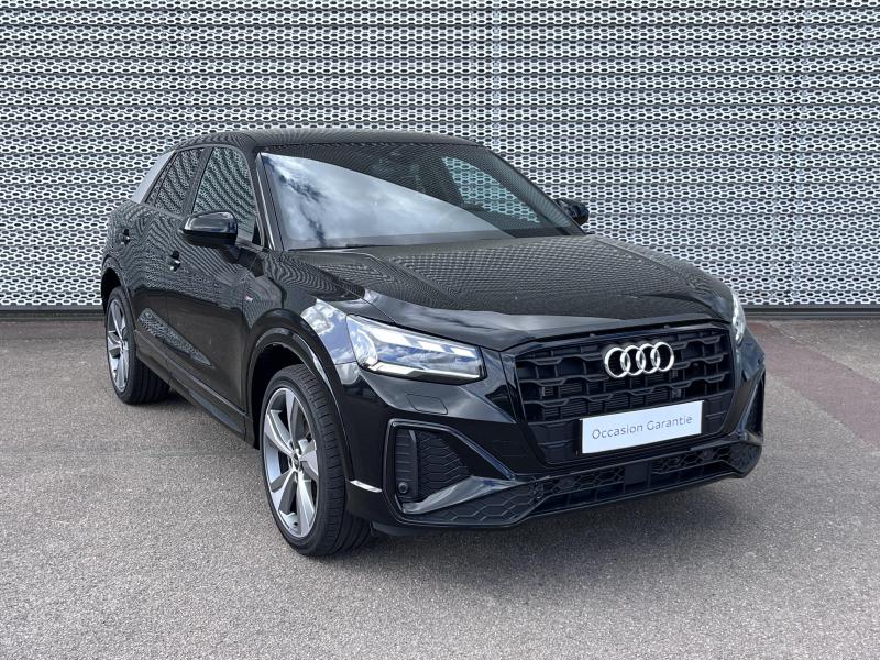 AUDI Q2 &bull; S line Plus