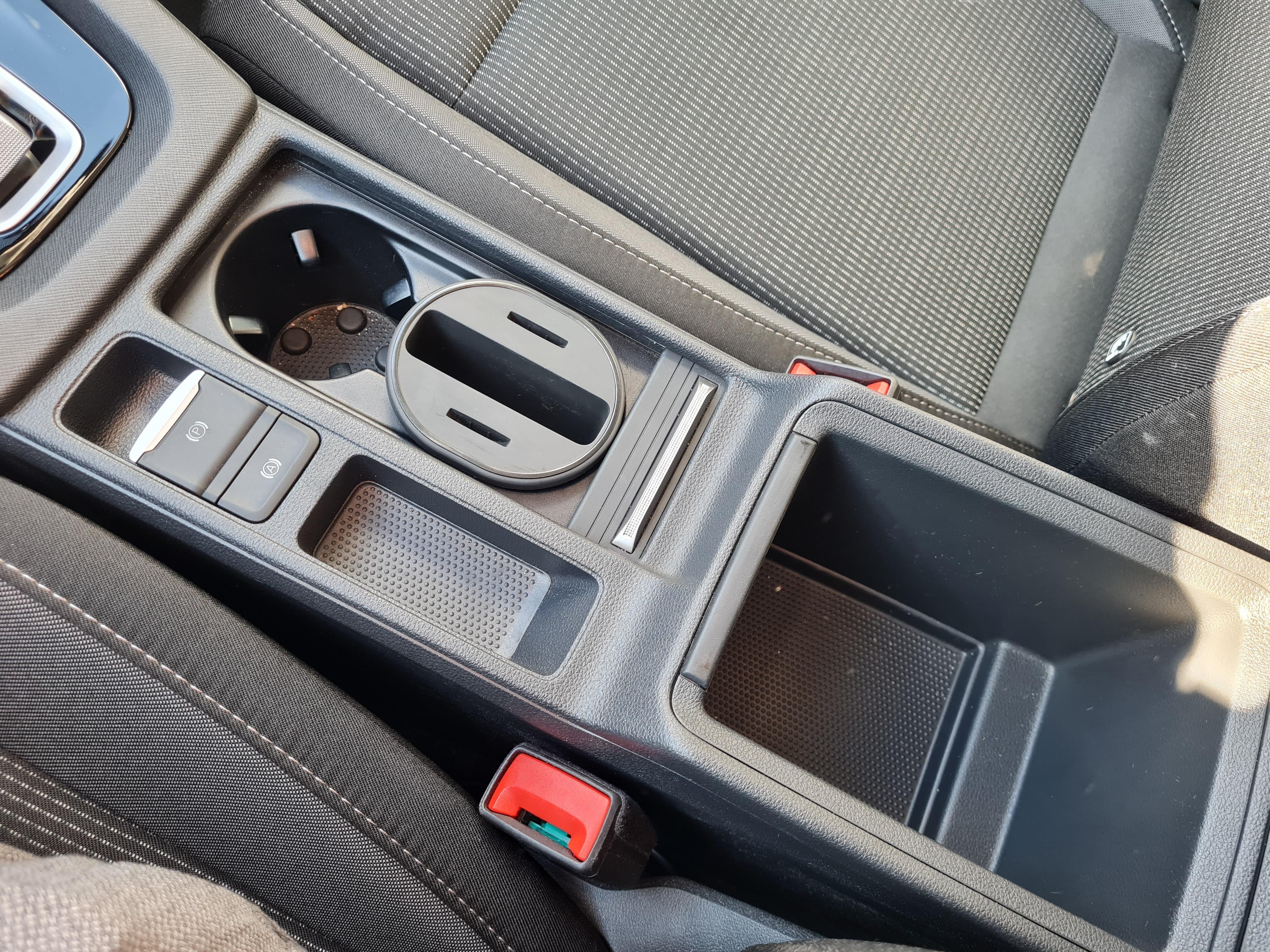 SKODA OCTAVIA COMBI • Selection