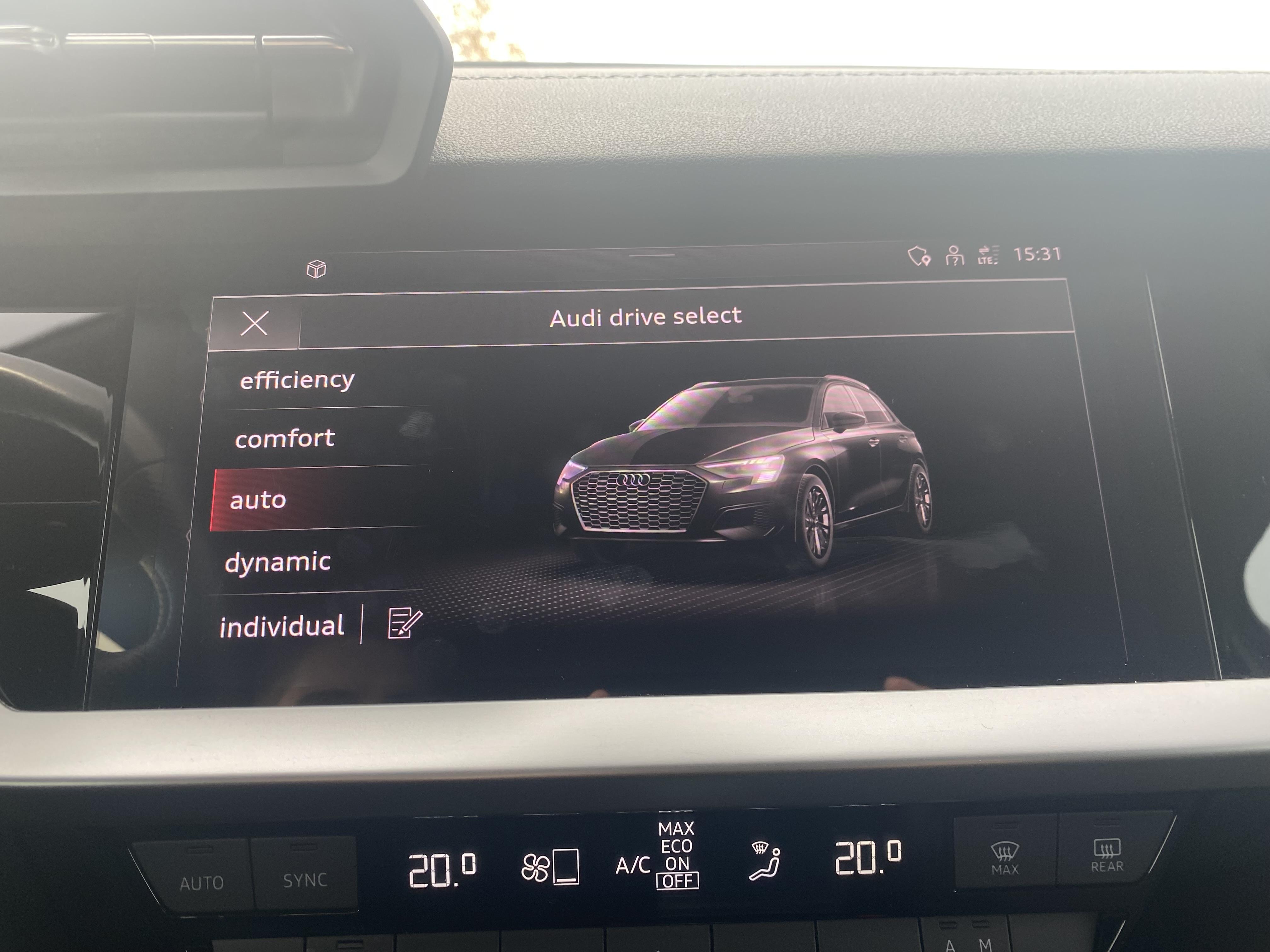 AUDI A3 SPORTBACK • S Line