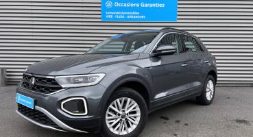 VOLKSWAGEN T-ROC &bull; Life