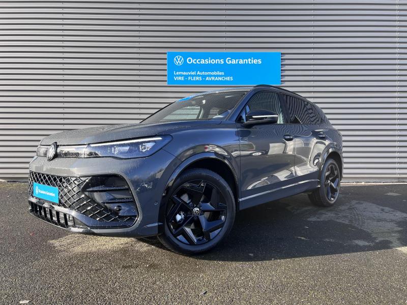 VOLKSWAGEN TIGUAN &bull; R-Line